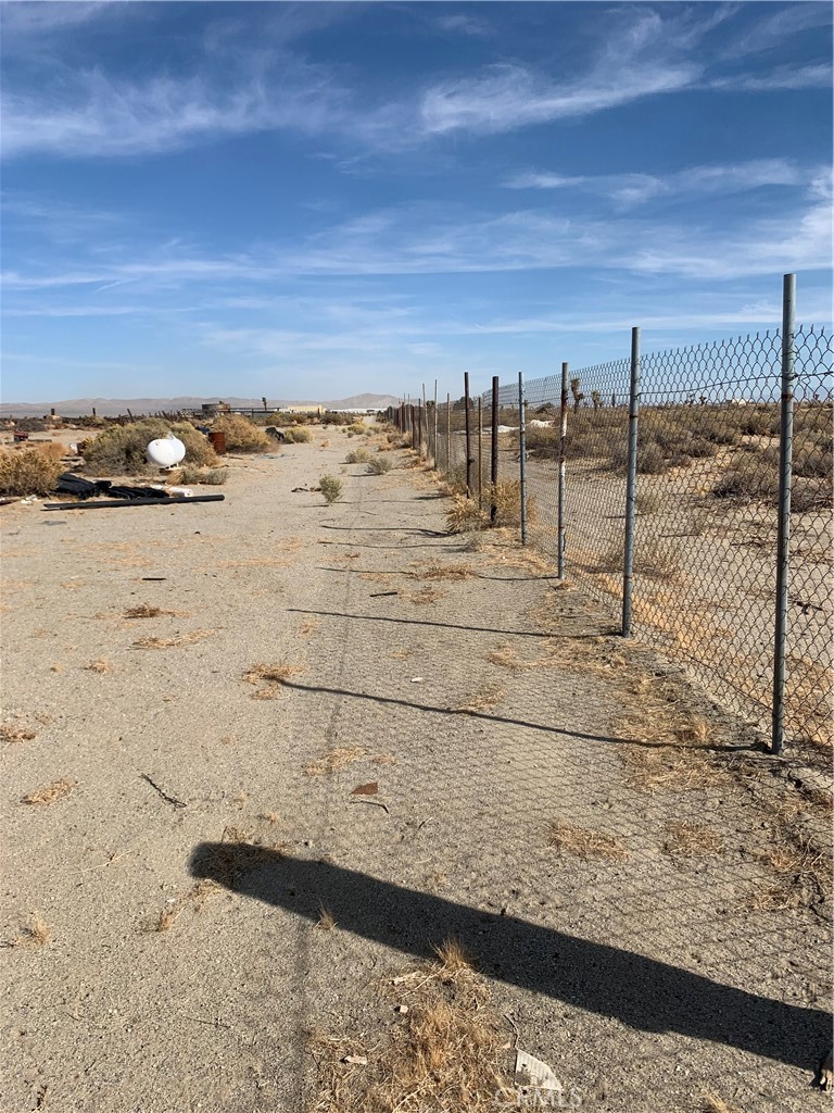 0 0, Adelanto, CA 92301 — photo 1
