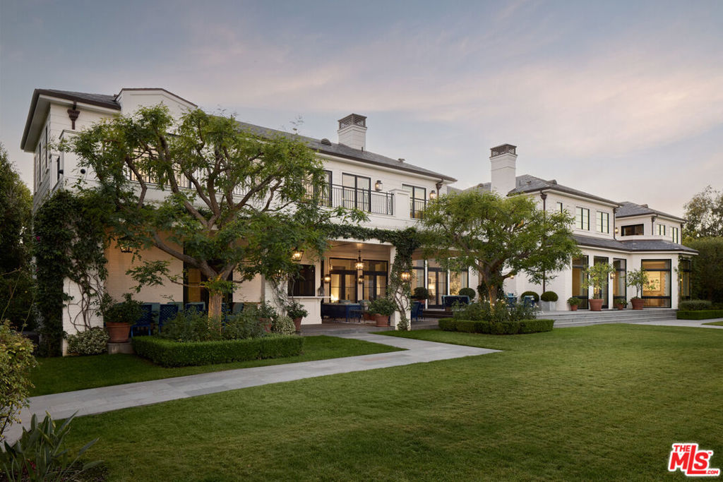 250 N Carolwood Drive, Los Angeles, CA 90077 — photo 1