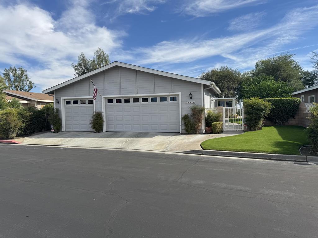 35510 Mexico Way, Thousand Palms, CA 92276 — photo 1