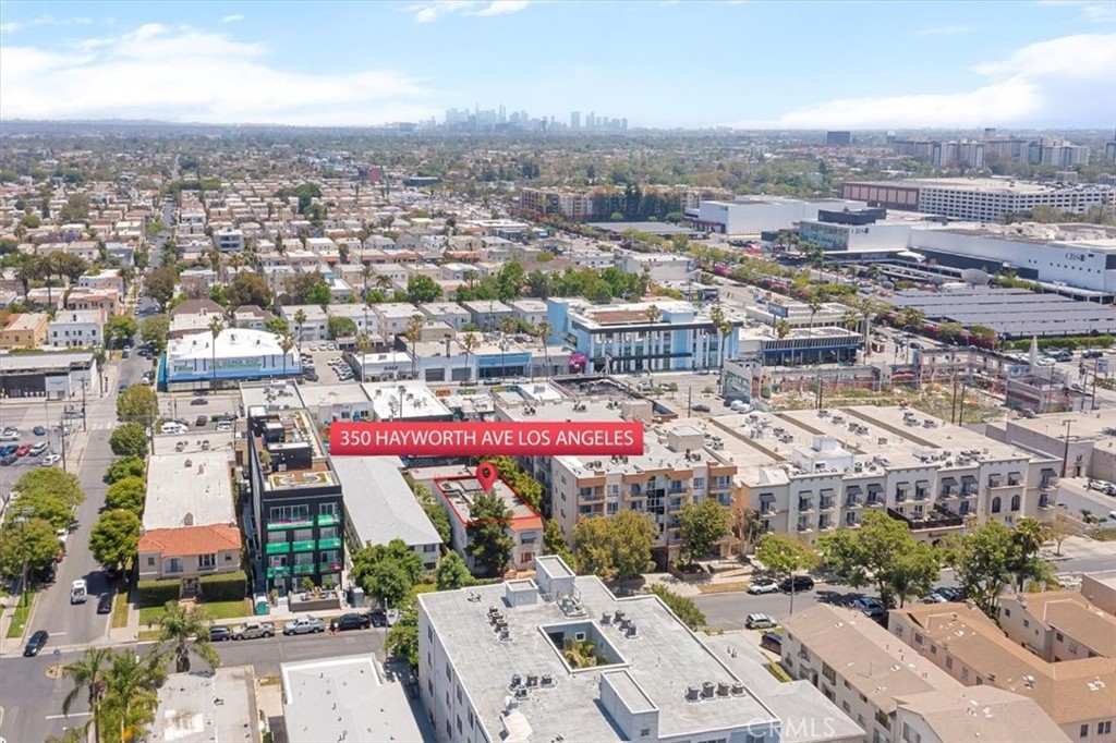 350 N Hayworth Avenue, Los Angeles, CA 90048 — photo 1