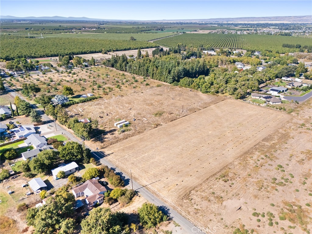 3276 Rodeo Avenue, Chico, CA 95973 — photo 1