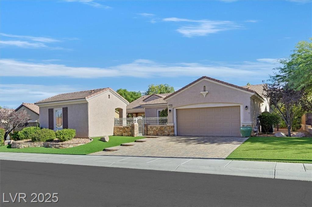2164 Sawtooth Mountain Drive, Henderson, NV 89044 — photo 1