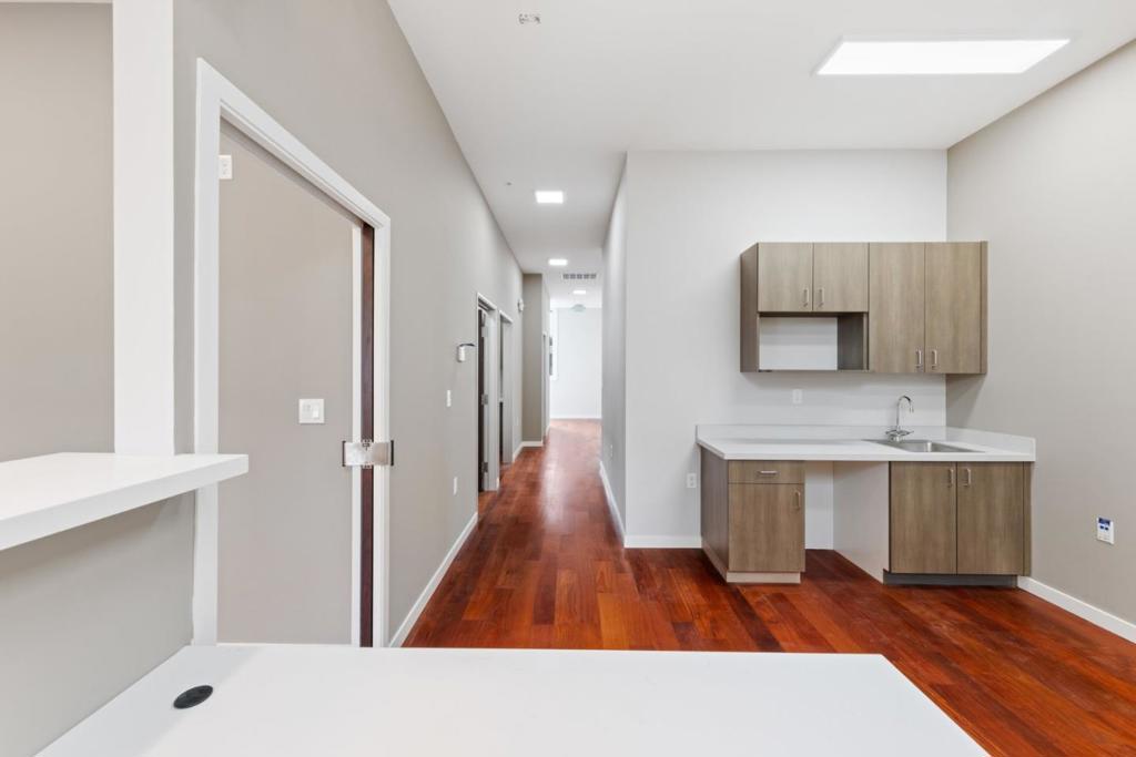 420 Peninsula Avenue 2, San Mateo, CA 94401 — photo 1
