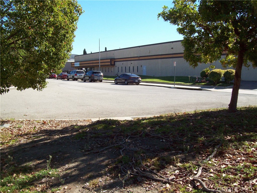 554 Flinn Avenue, Moorpark, CA 93021 — photo 1