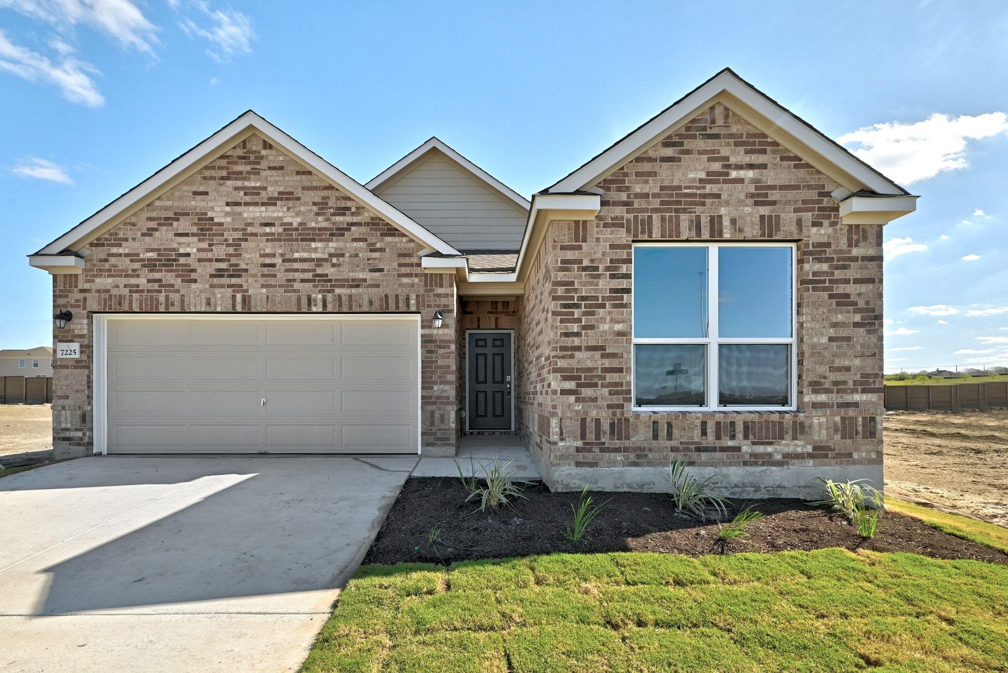 7225 Dunaway, Del Valle, TX 78617 — photo 1