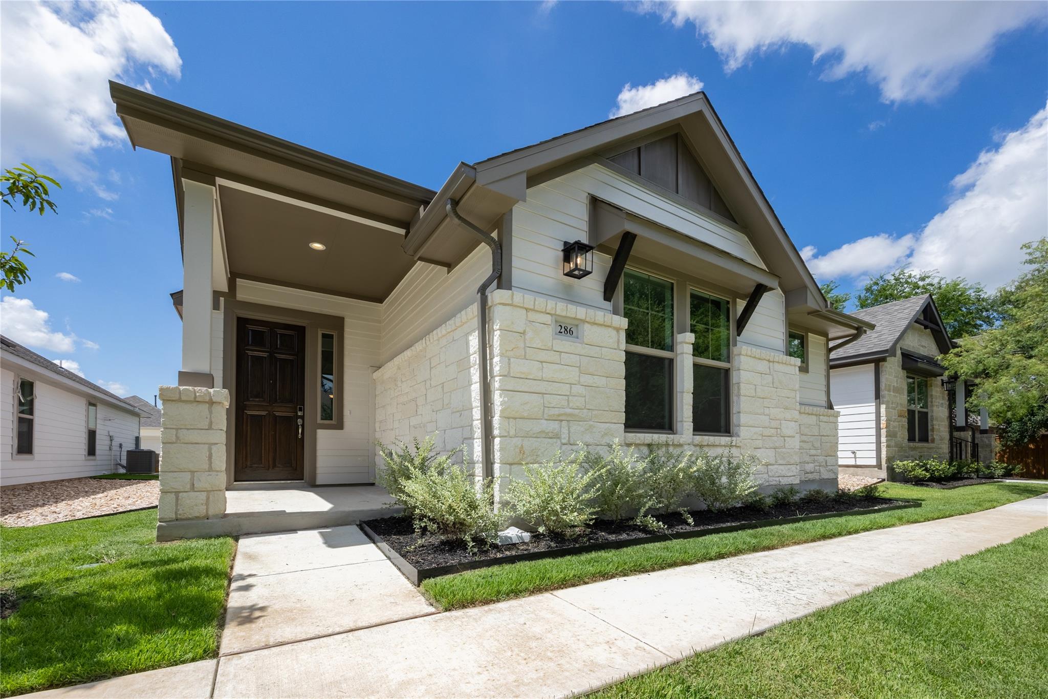 286 Orleanian, Buda, TX 78610 — photo 1