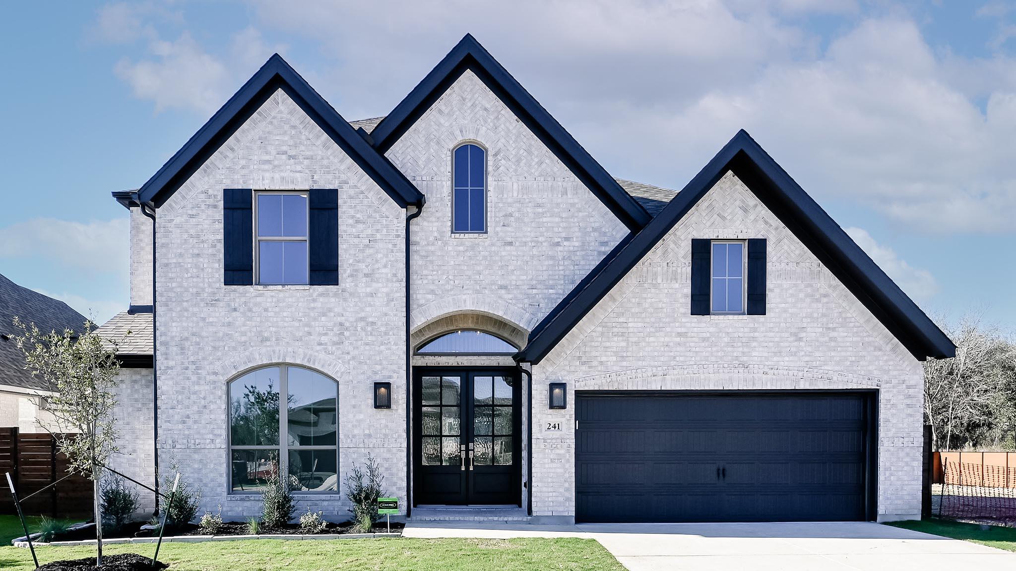 241 Melody, Lockhart, TX 78644 — photo 1