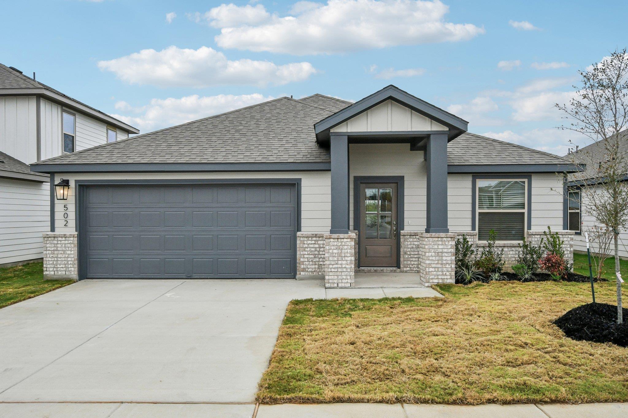 502 Salamander, San Marcos, TX 78666 — photo 1