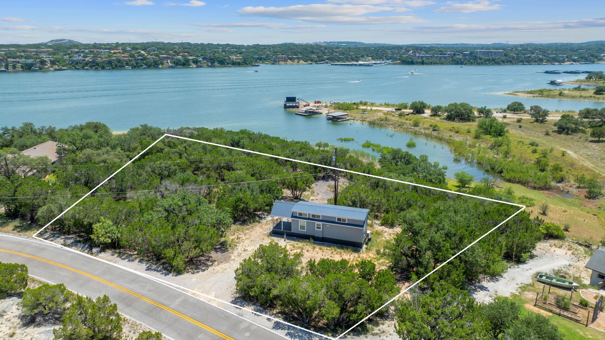 635 Ivean Pearson, Lago Vista, TX 78645 — photo 1