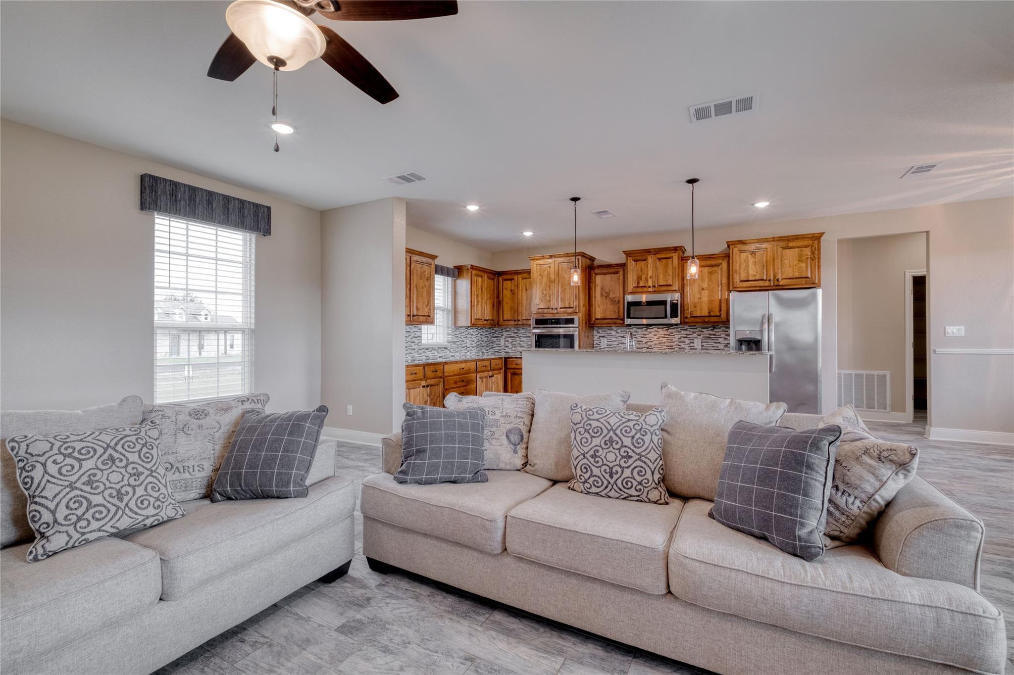 9812 Southshore, Salado, TX 76571 — photo 1