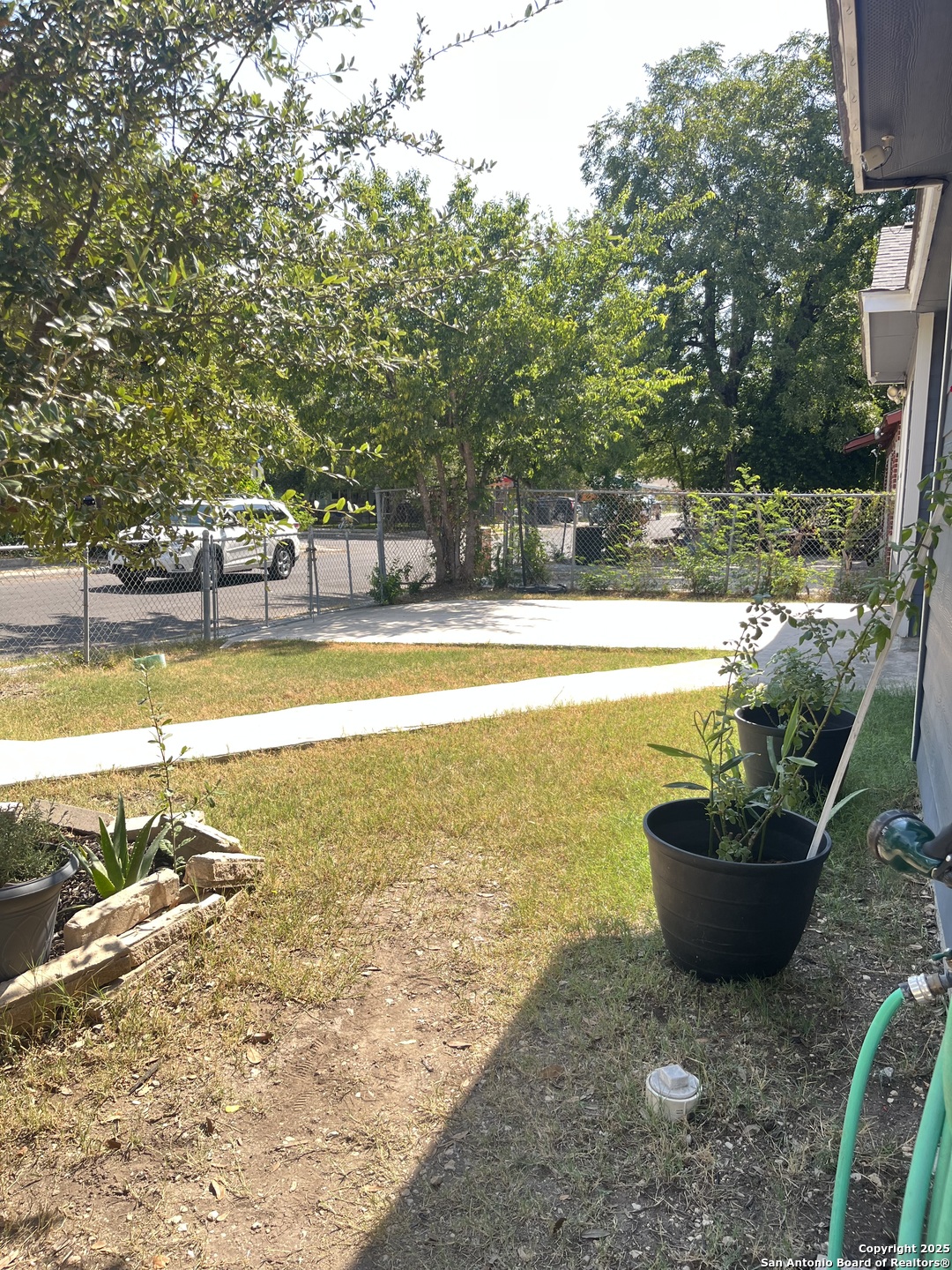 1406 Crystal, , 78211 — photo 1