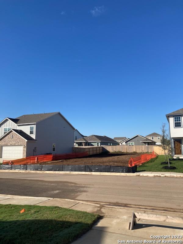 2544 AYERS DR, , 78155 — photo 1