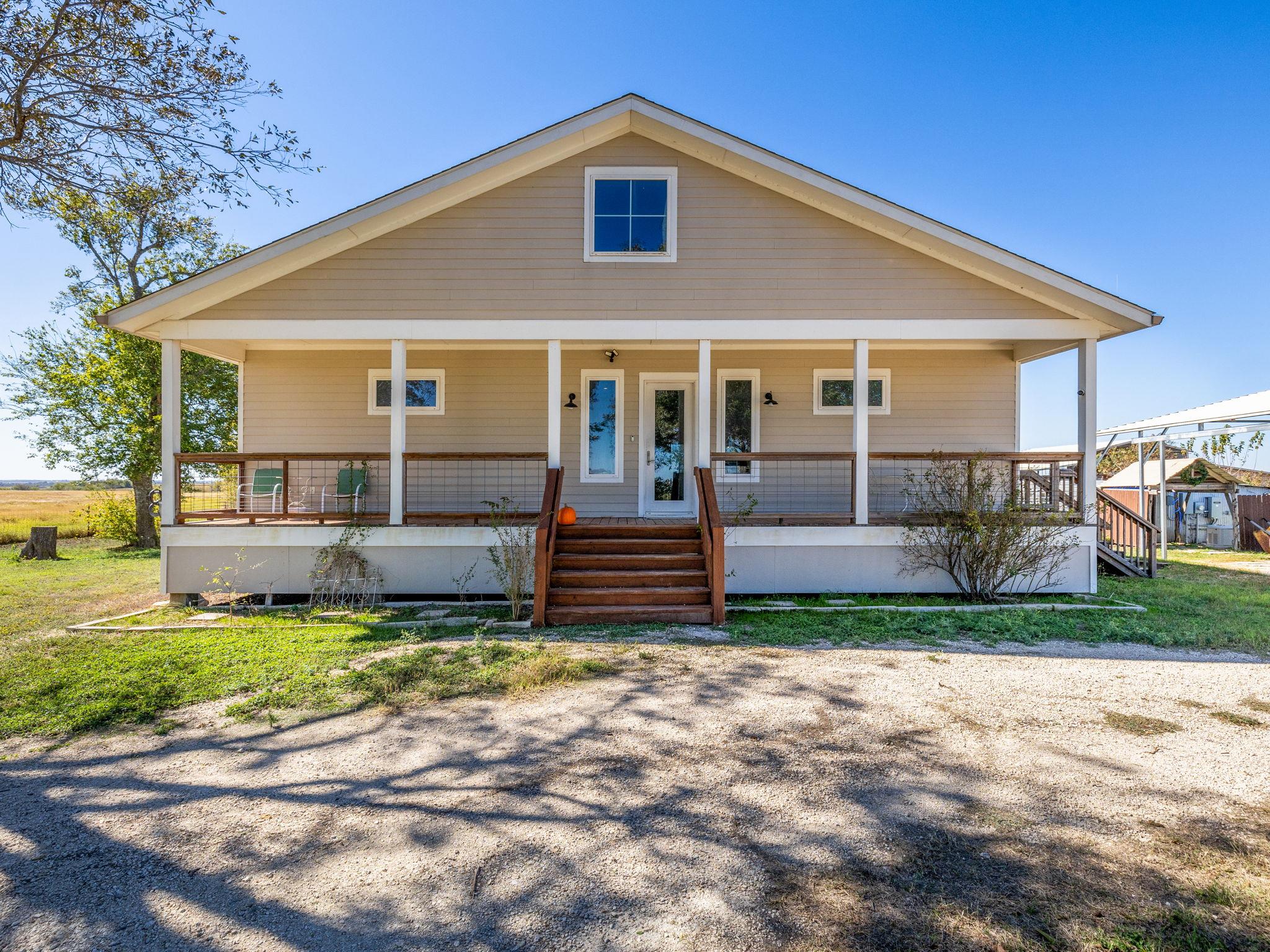 1150 County Road 432, Taylor, TX 76574 — photo 1