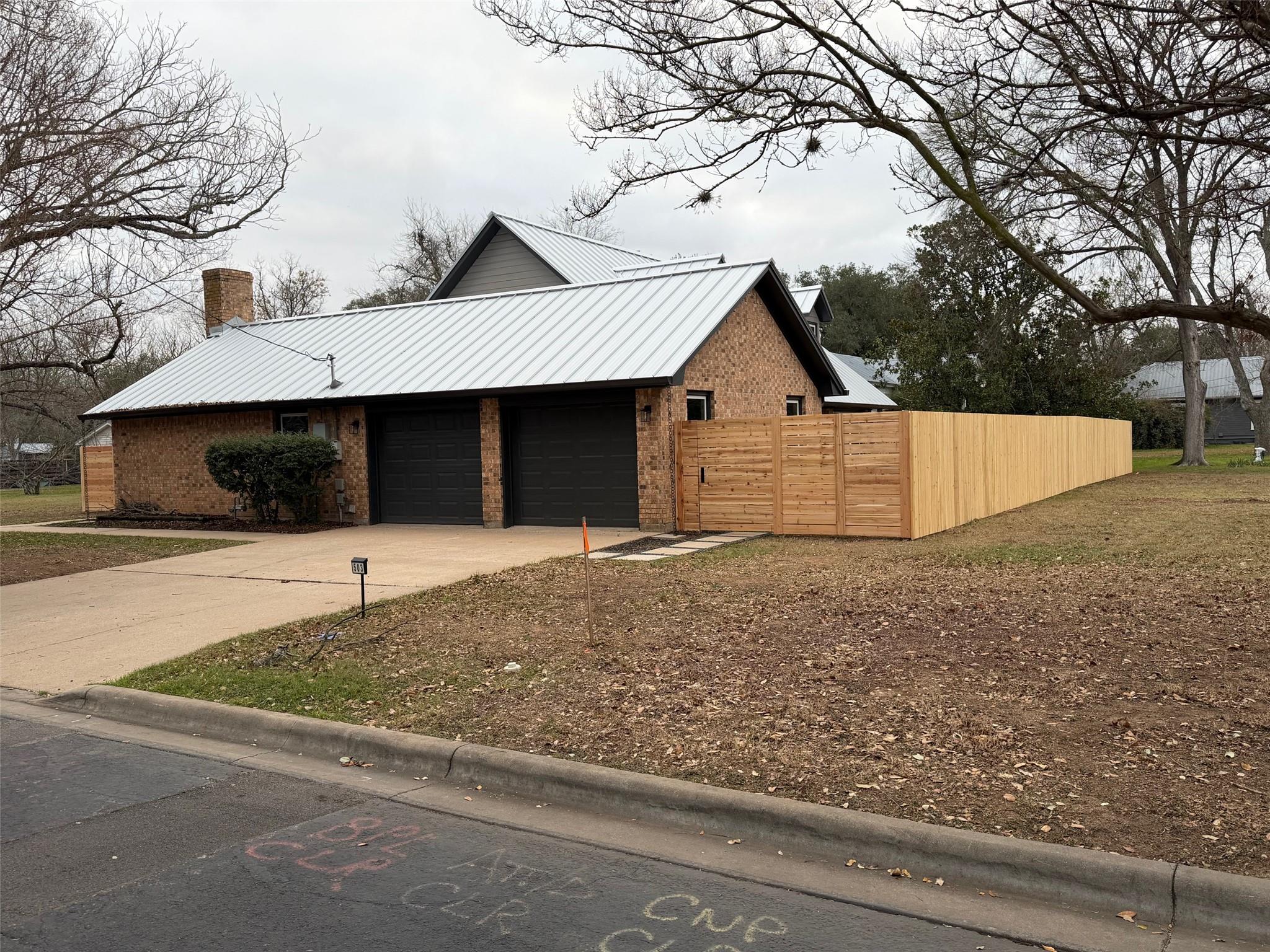 503 Elm, Bastrop, TX 78602 — photo 1