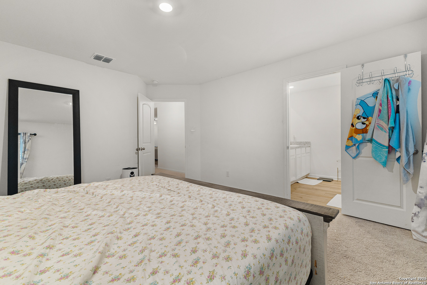 12135 Luckey Villa, ,  78252 — photo 1