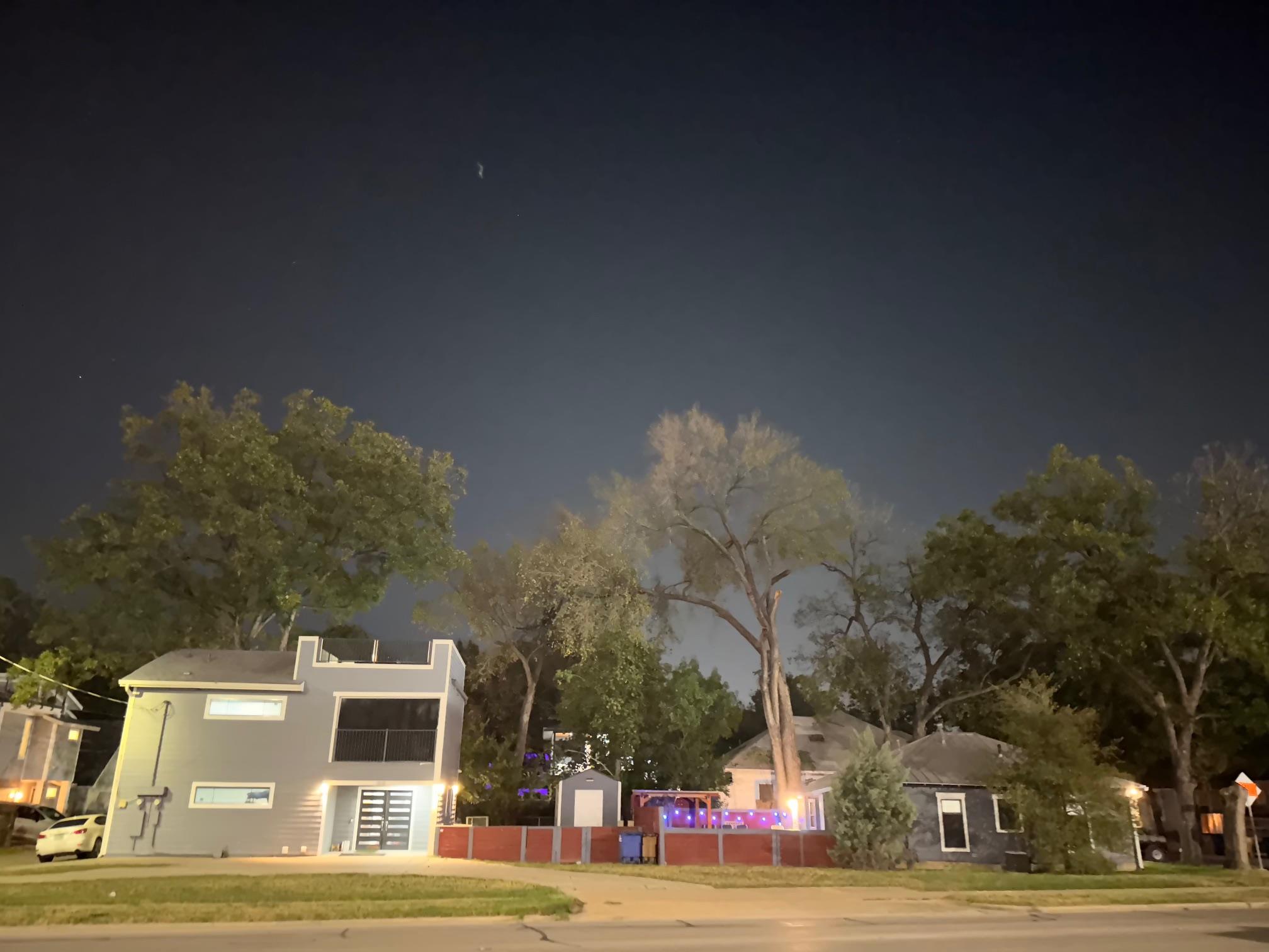 808 Spence, Austin, TX 78702 — photo 1