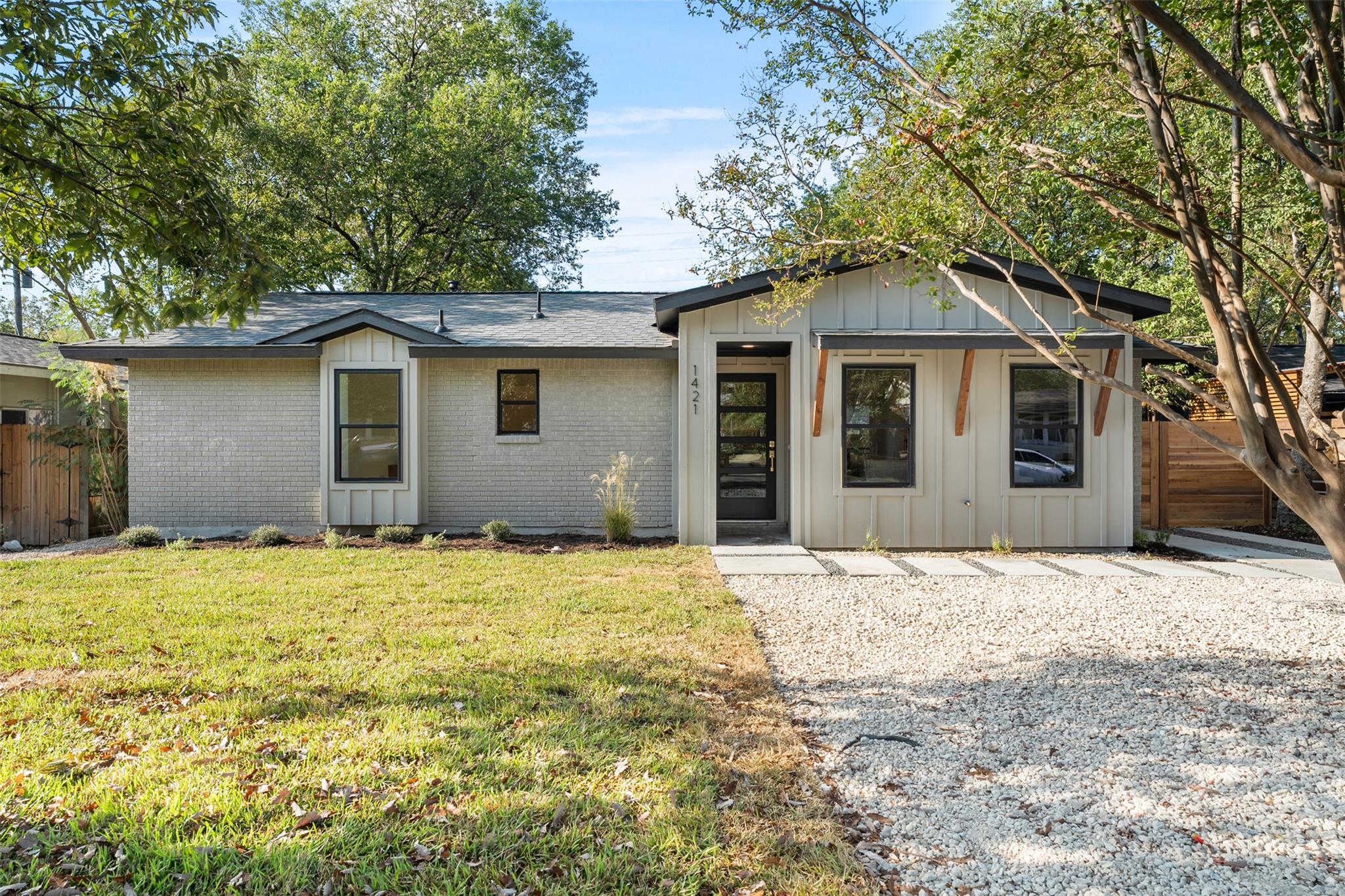 1421 Westmoor, Austin, TX 78723 — photo 1
