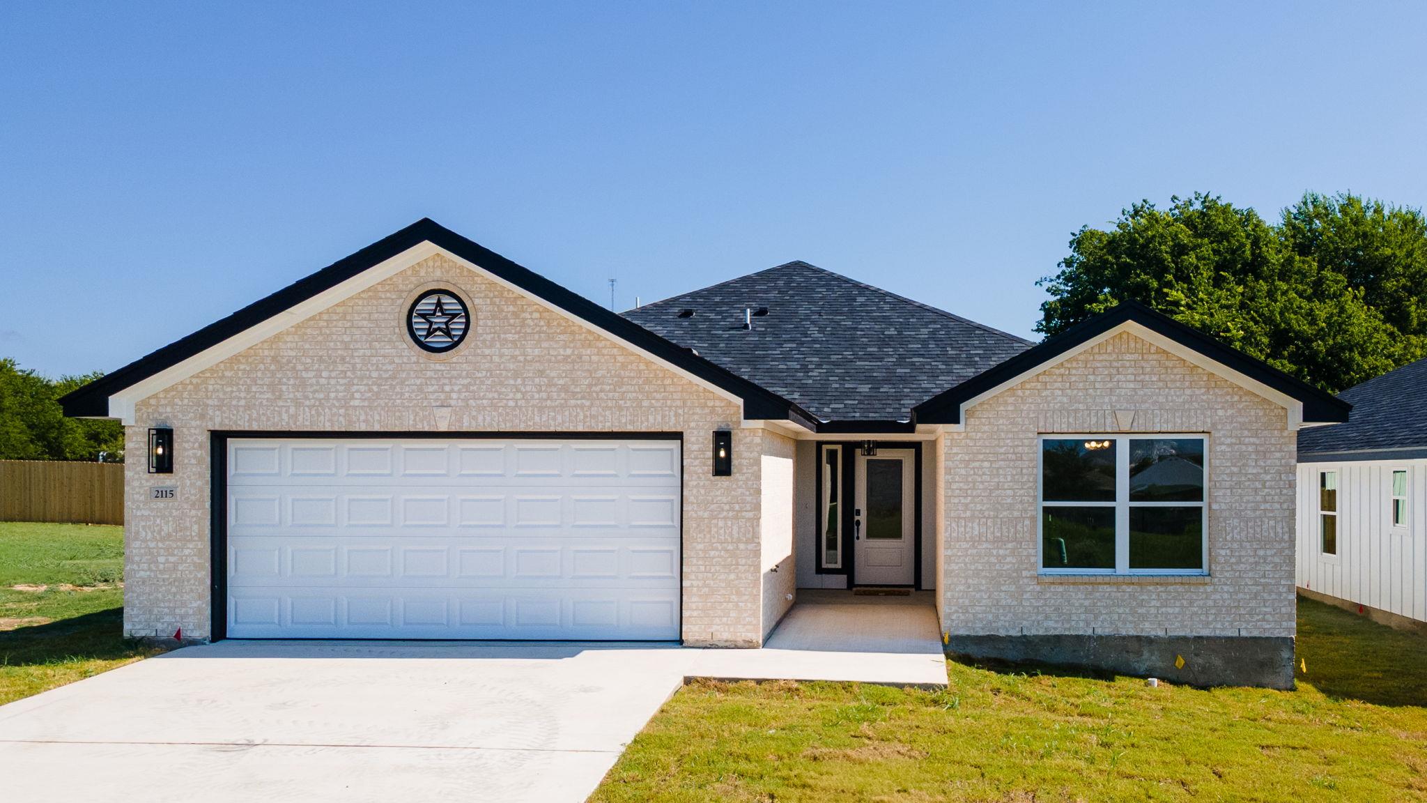 2115 Blackhawk, Belton, TX 76513 — photo 1