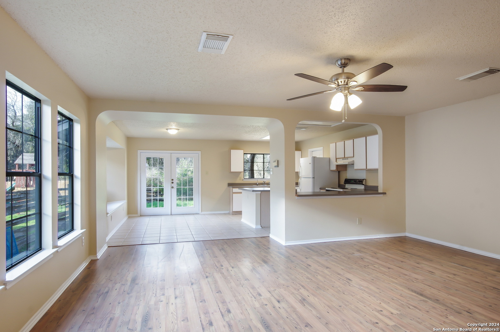 13323 Magnolia, ,  78247 — photo 1