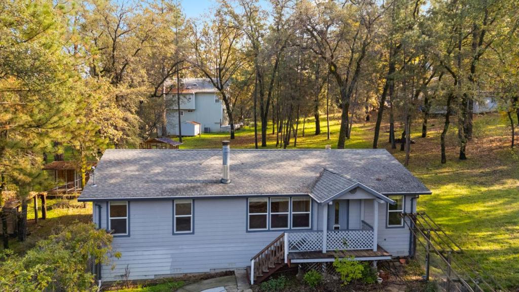 19307 Ferretti Road, Groveland, CA 95321 — photo 1