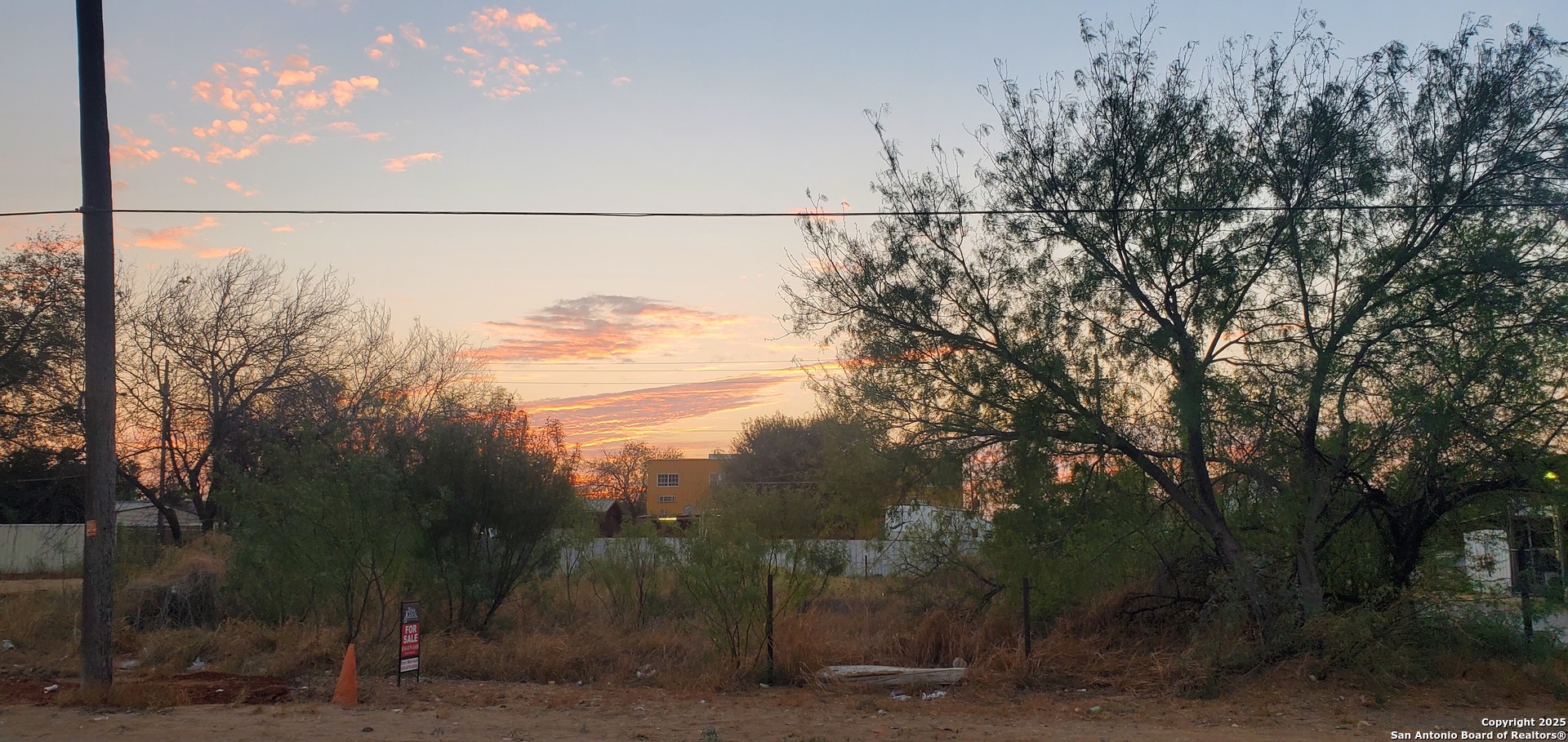 403 S Front, Cotulla, TX 78014 — photo 1