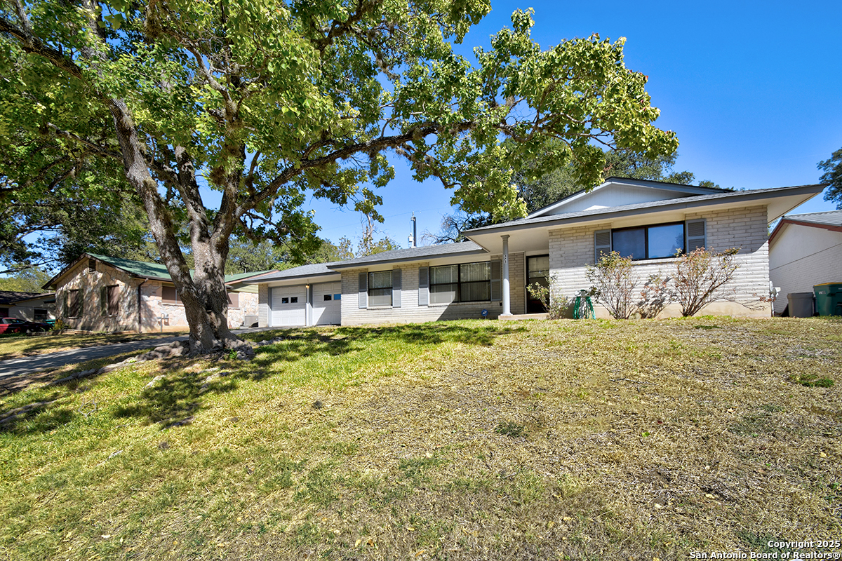 323 Shin Oak, , 78233 — photo 1