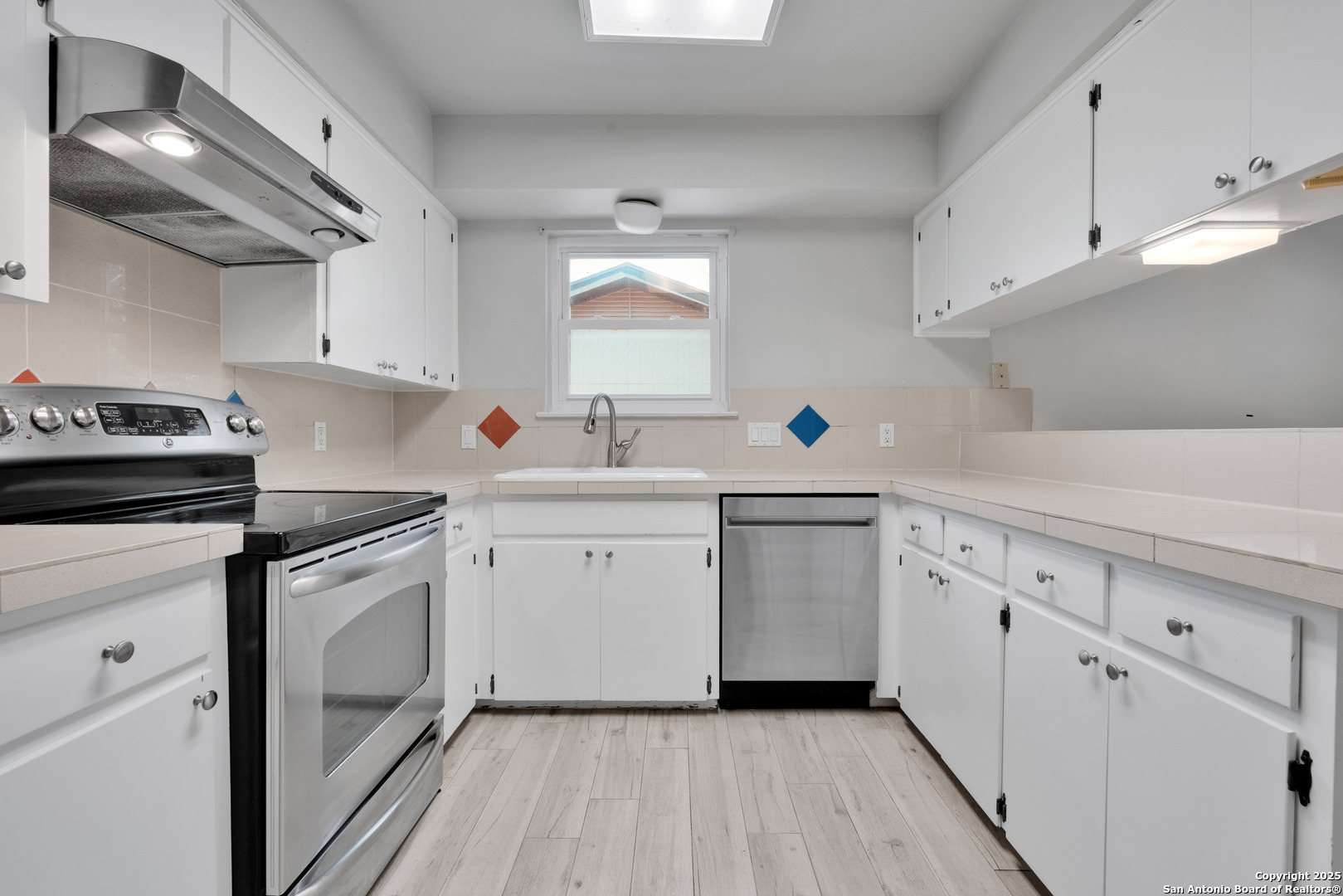 523 Chisholm Valley, , 78681 — photo 1