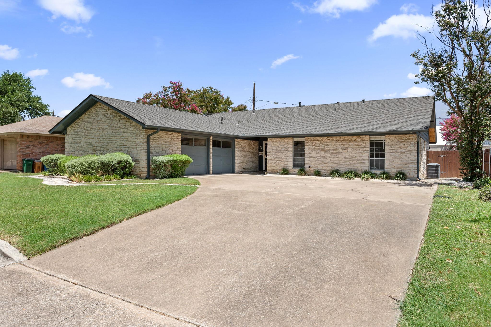 2712 Thrushwood, Austin, TX 78757 — photo 1