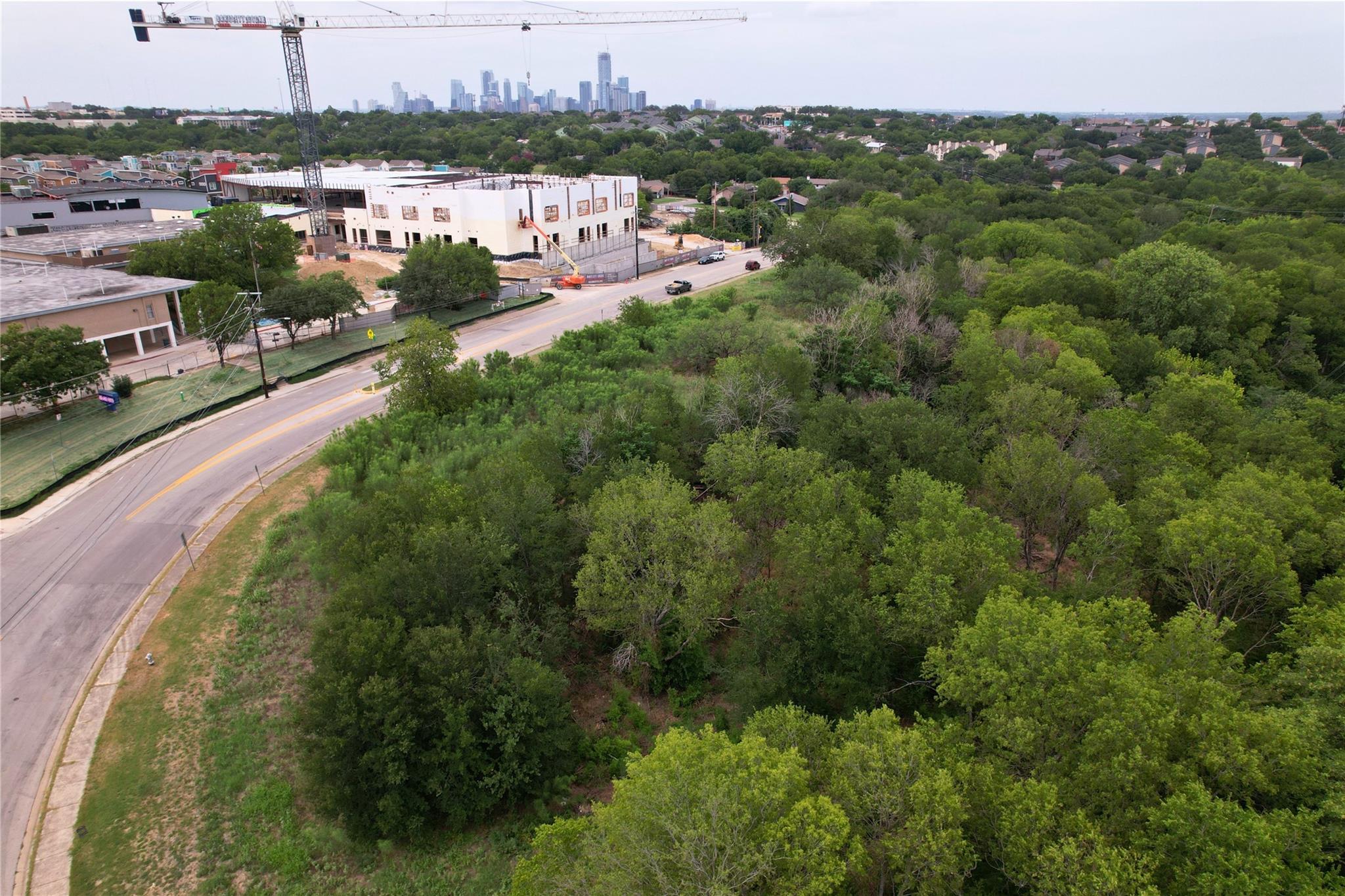 2827 Metcalfe, Austin, TX 78741 — photo 1