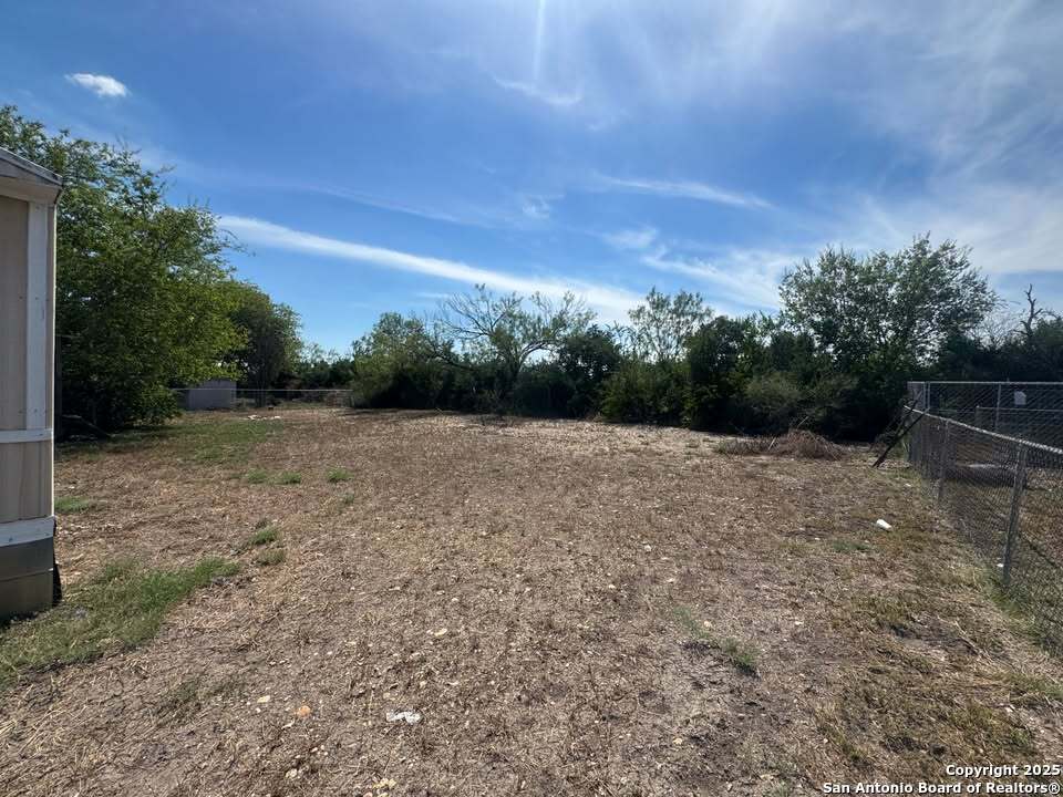 2900 Southern Breeze, , 78861 — photo 1