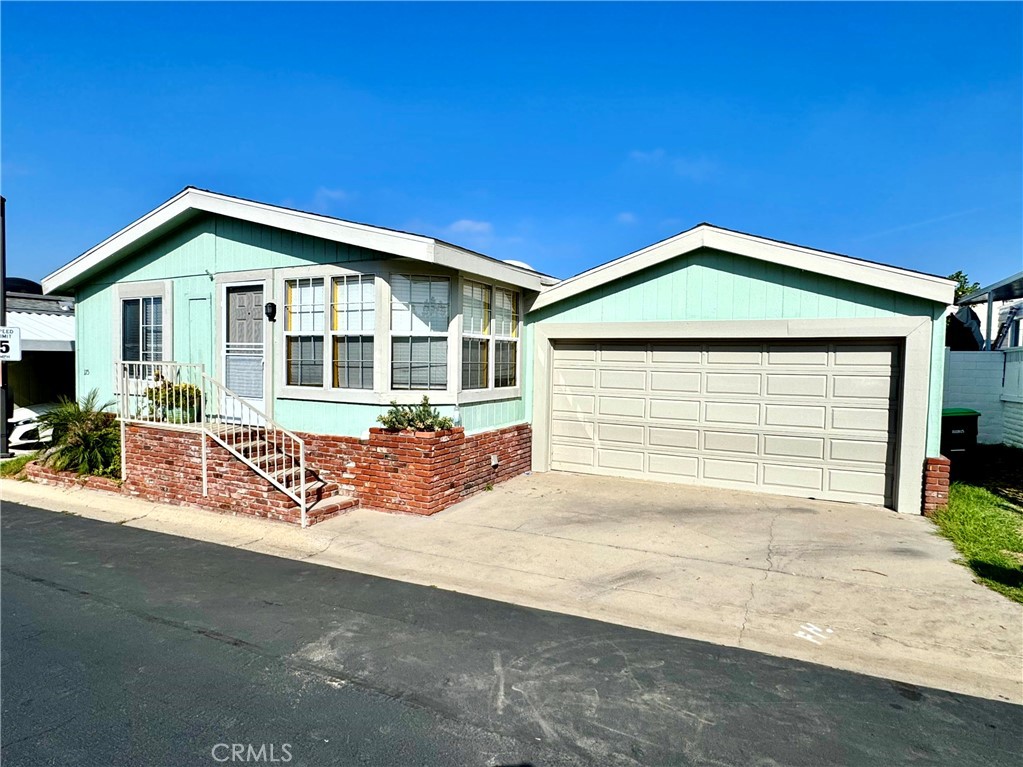 23301 Ridge Route Drive 175, Laguna Hills, CA 92653 — photo 1