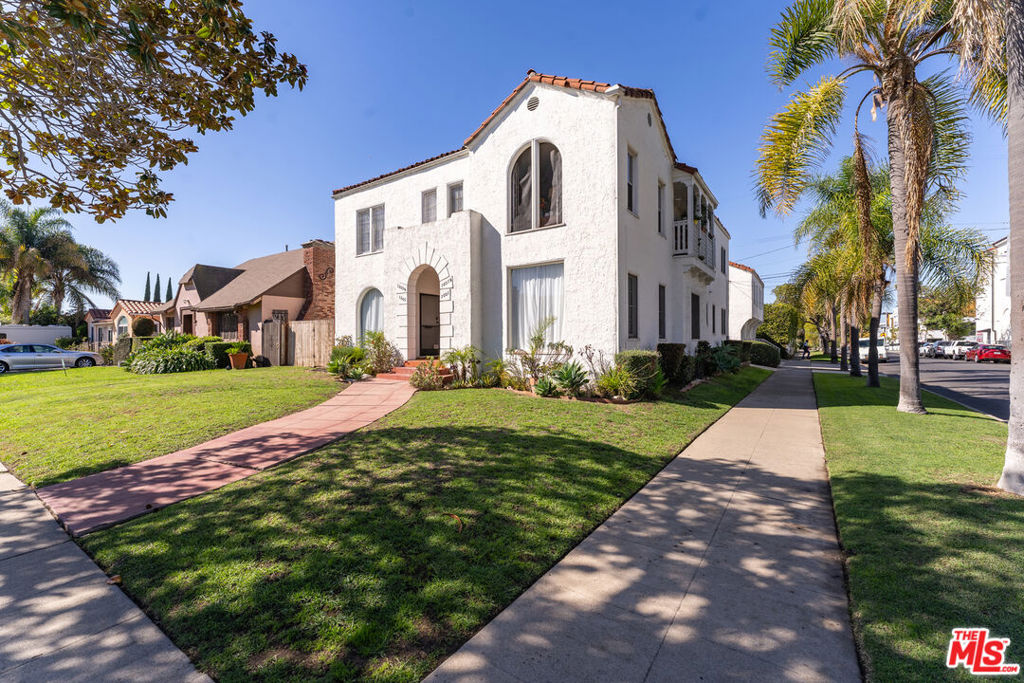 1601 S Hayworth Avenue, Los Angeles, CA 90035 — photo 1