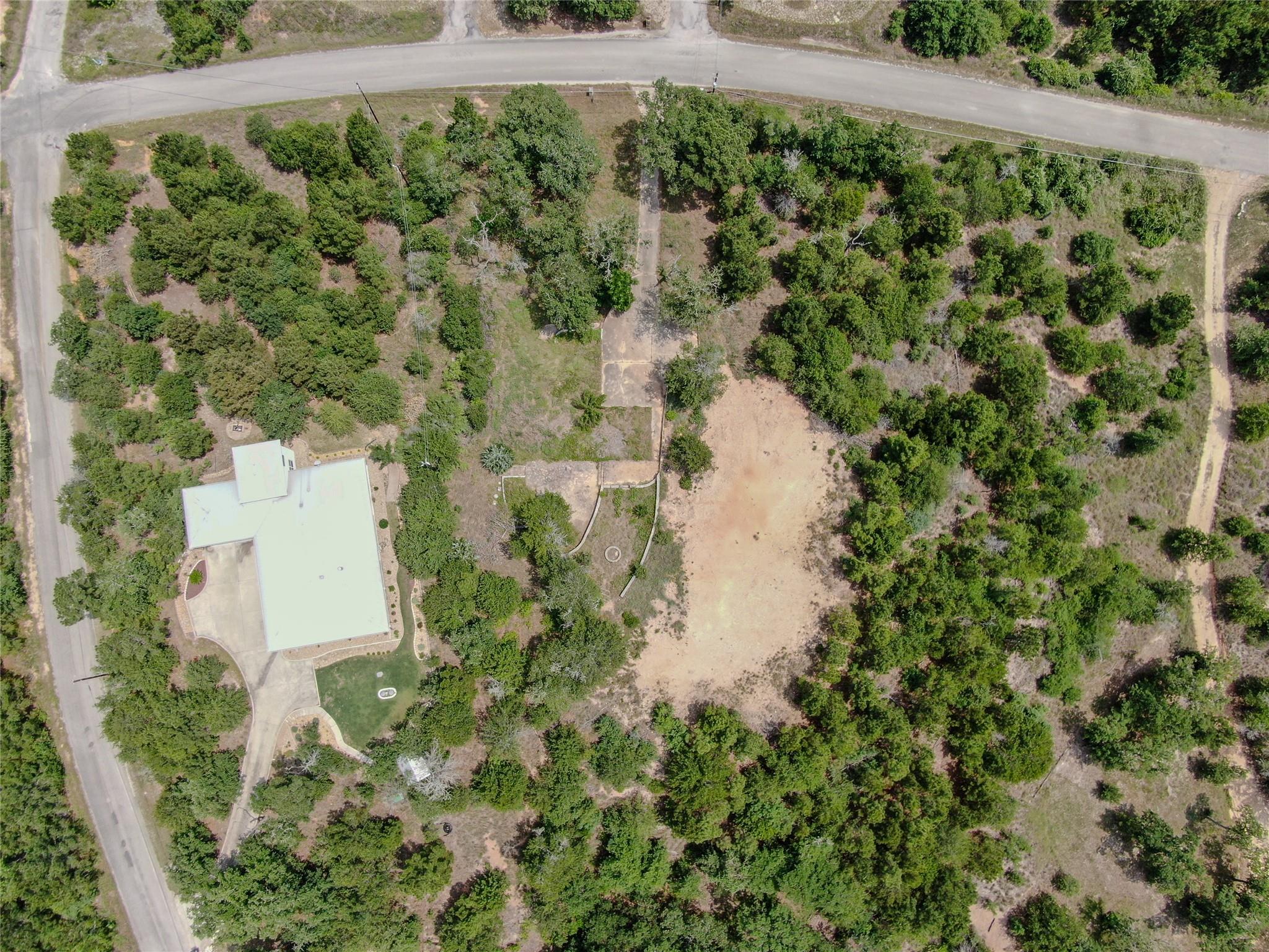463  Kaanapali Ln, Bastrop, TX 78602 — photo 1