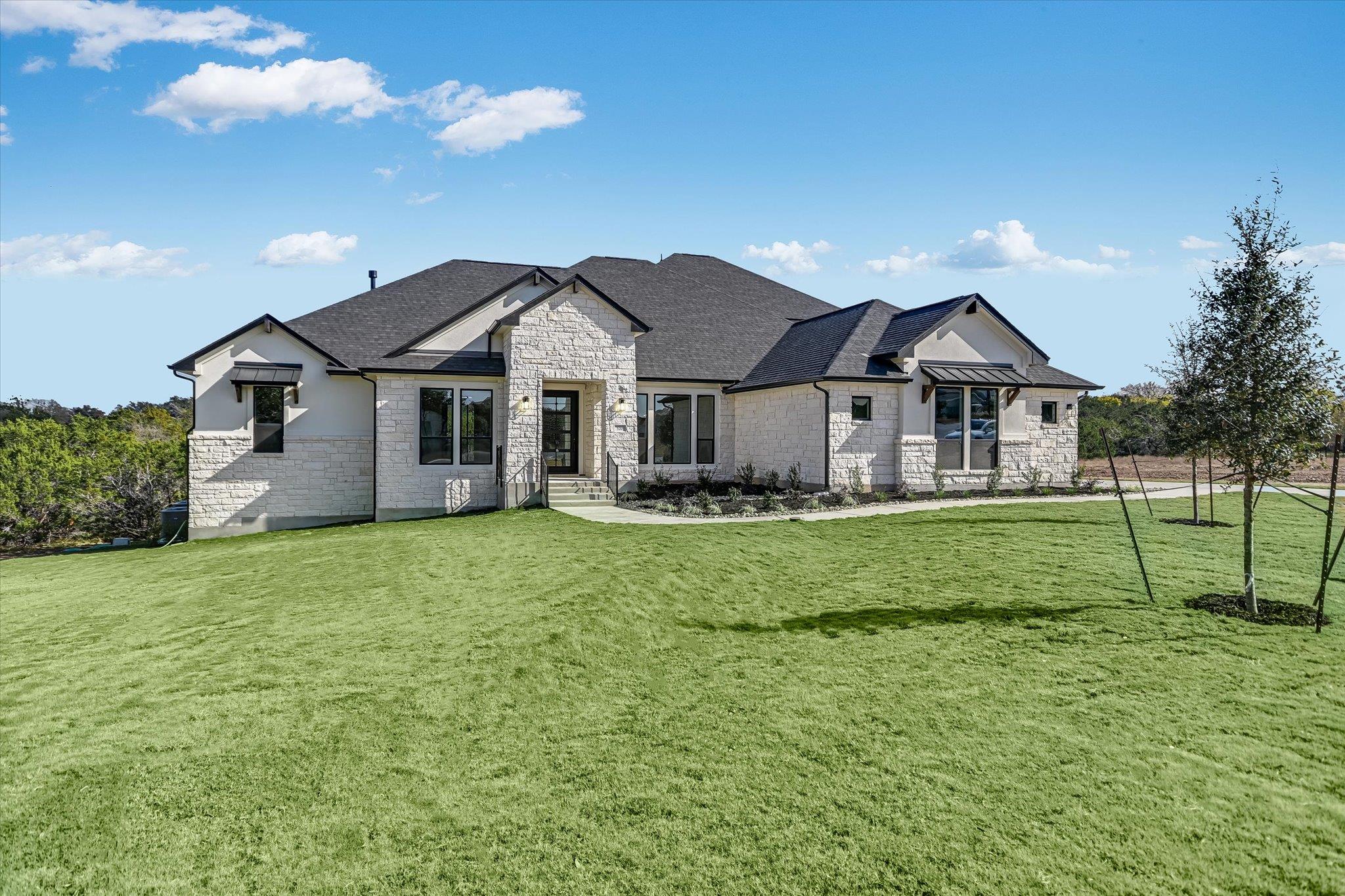 520 Wonderstruck, Liberty Hill, TX 78642 — photo 1