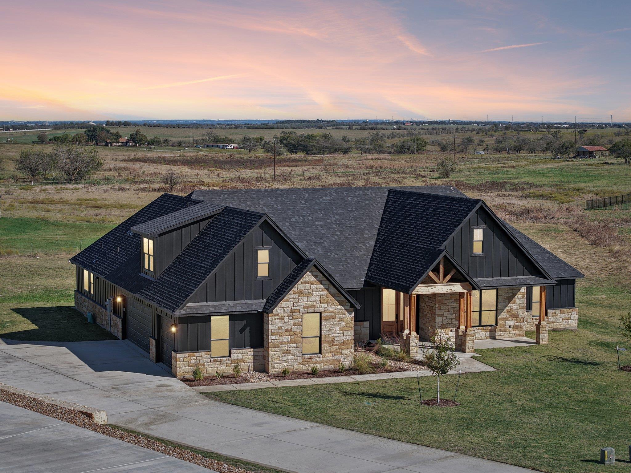 1020 Inka, Salado, TX 76571 — photo 1