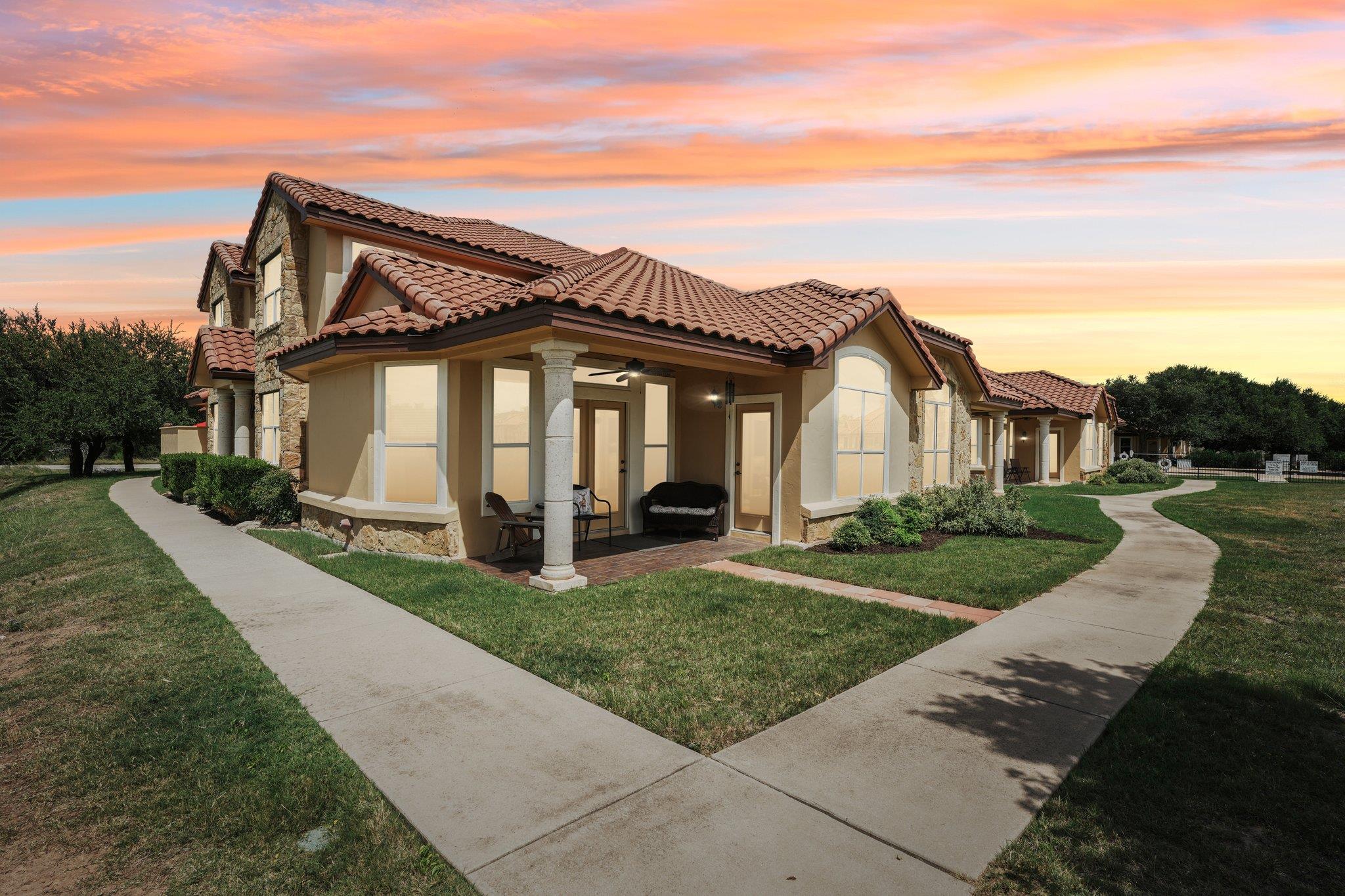 2010 American, Lago Vista, TX 78645 — photo 1