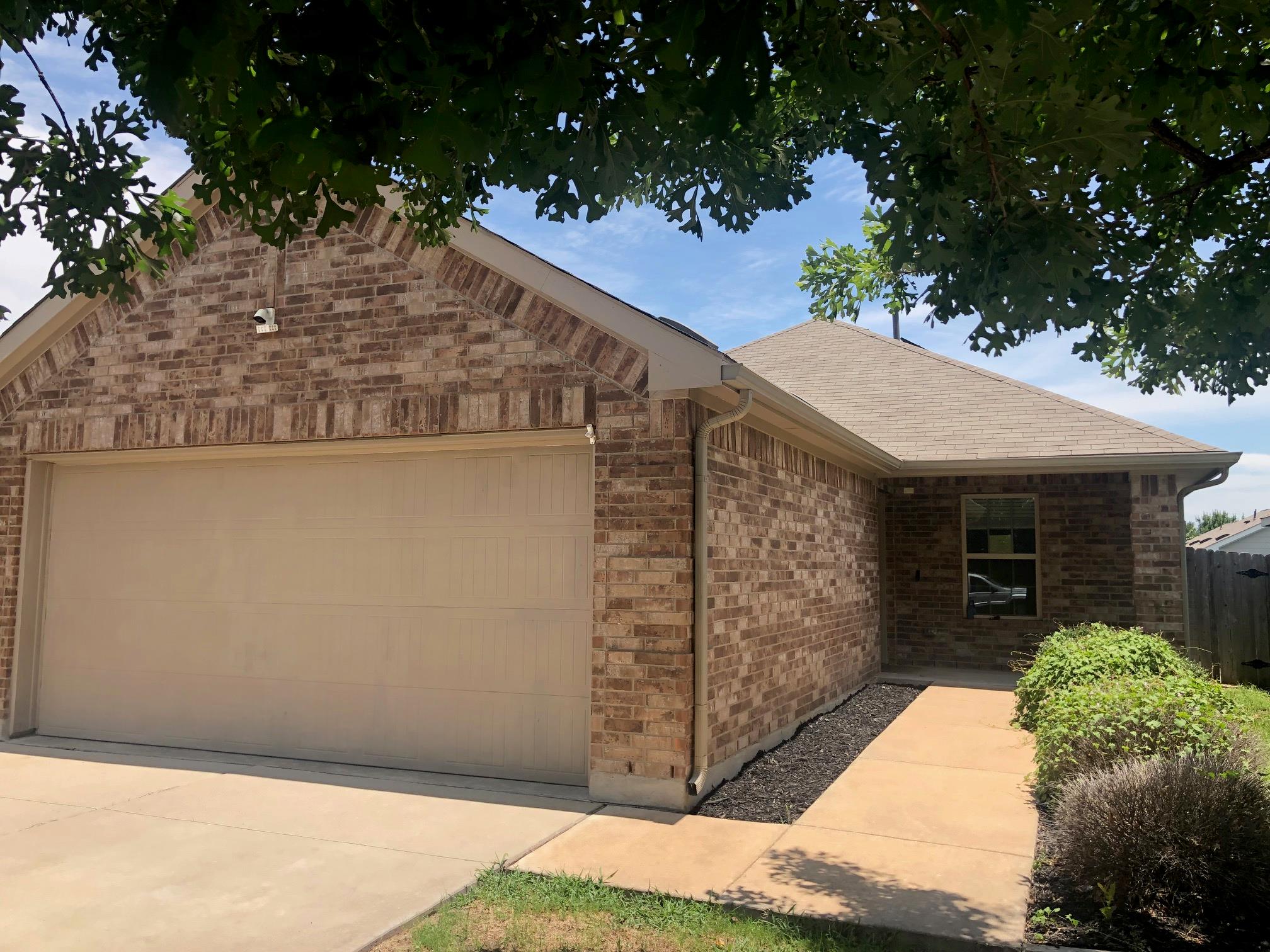 3505 Breckenridge, Austin, TX 78744 — photo 1
