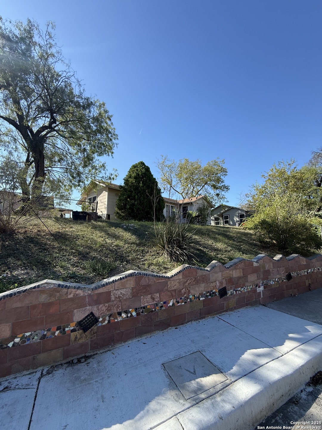 736 Fulton, San Antonio, TX 78212 — photo 1