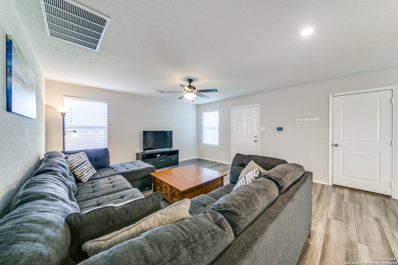 7062 Dominic, , 78242 — photo 1