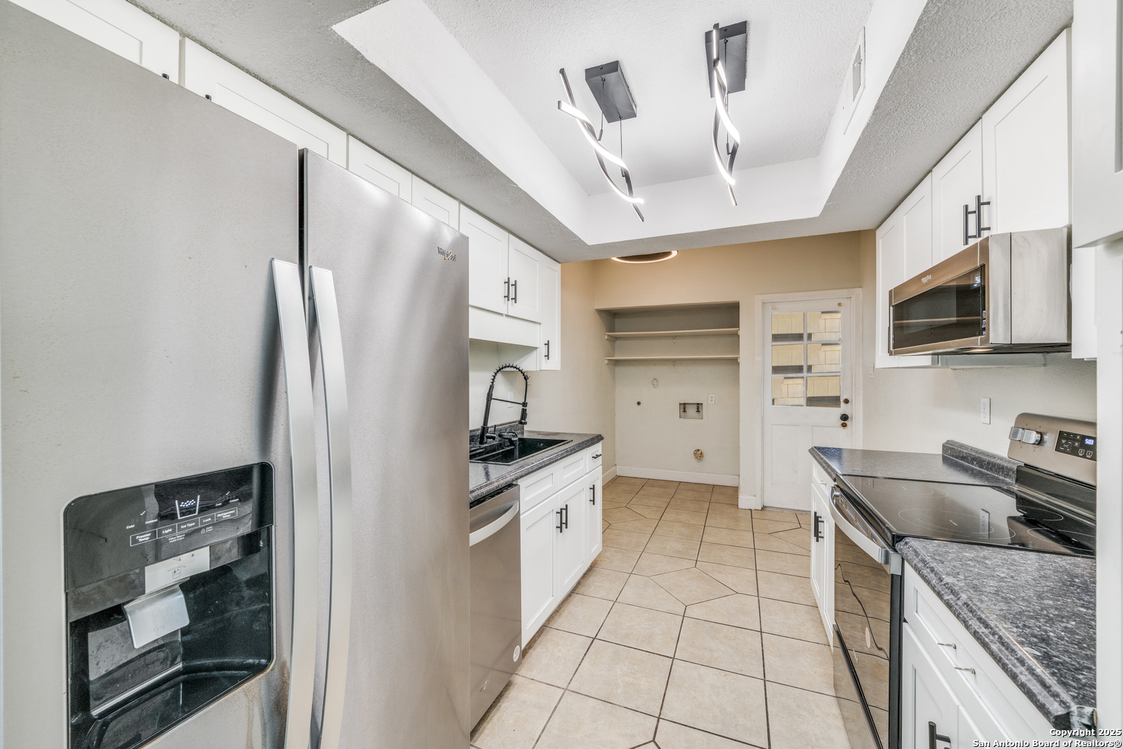 7123 Thrush View, ,  78209 — photo 1