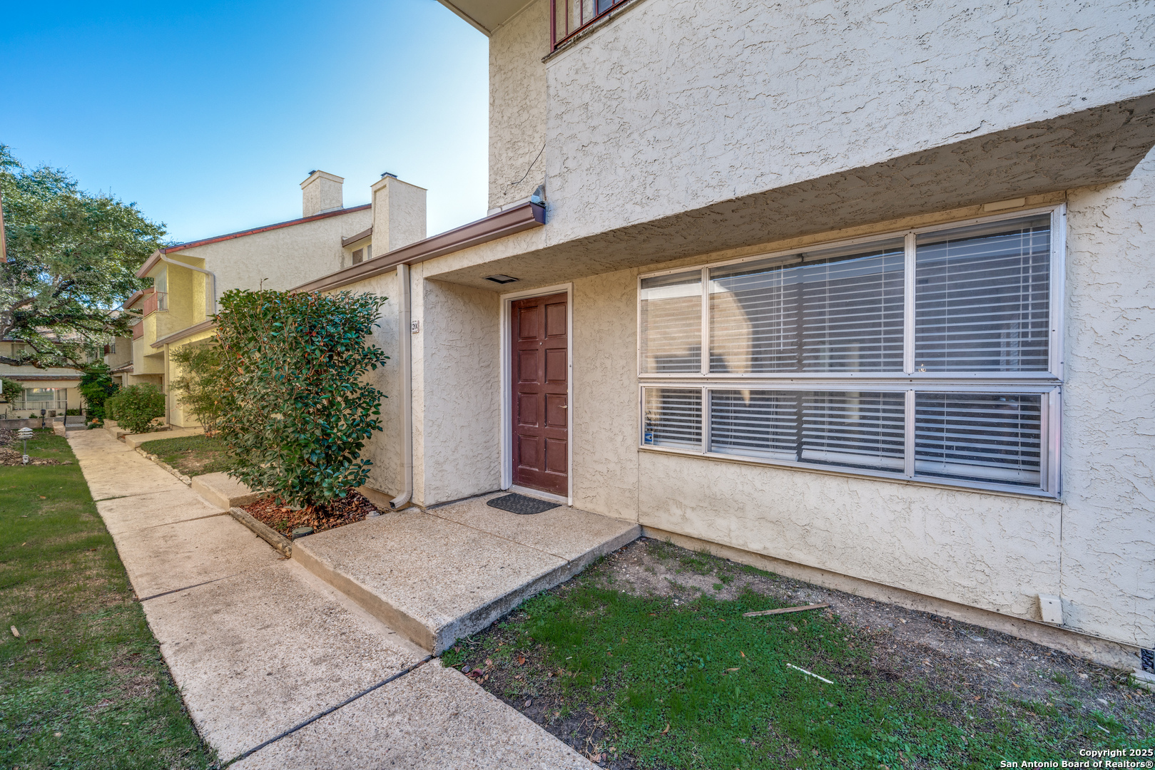 7123 Thrush View, San Antonio, TX 78209 — photo 1