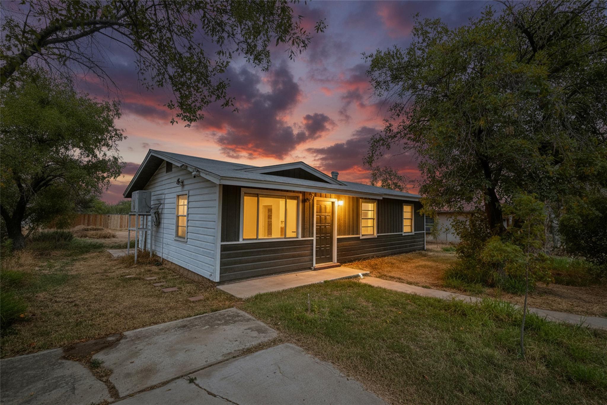 315 Bexar, Crystal City, TX 78839 — photo 1