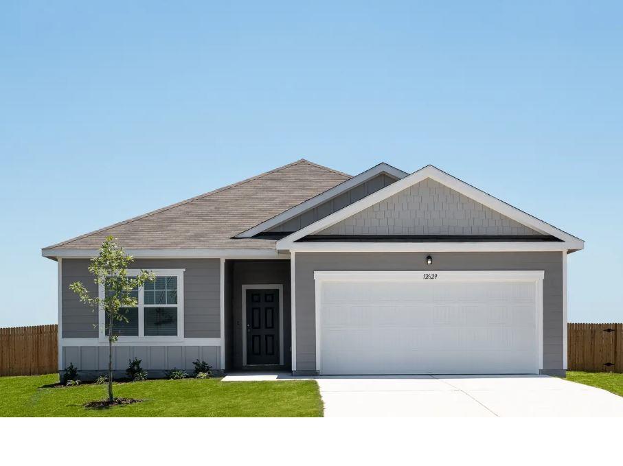 136 Parrigin, San Marcos, TX 78666 — photo 1