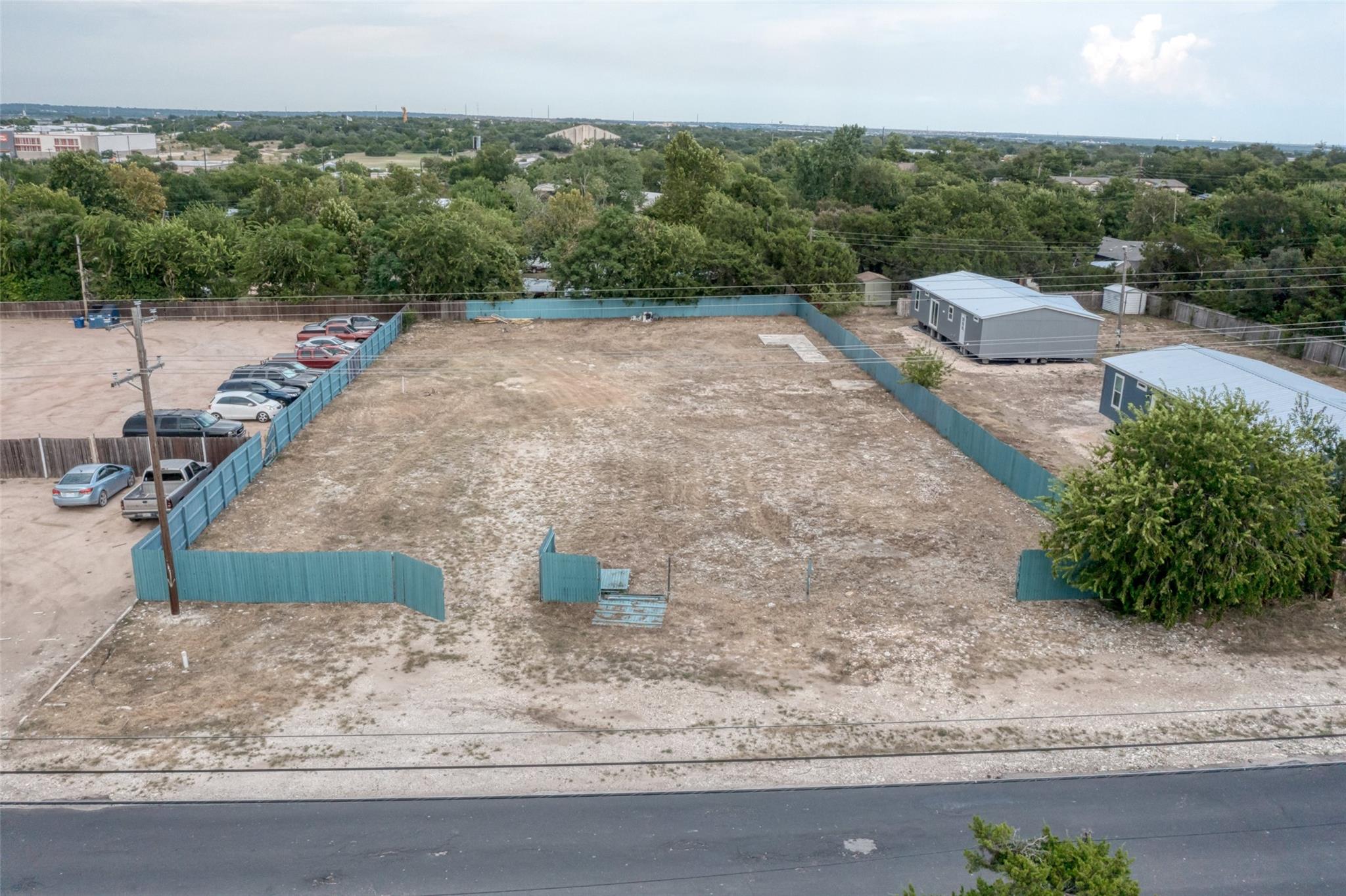 1004 West, Leander, TX 78641 — photo 1