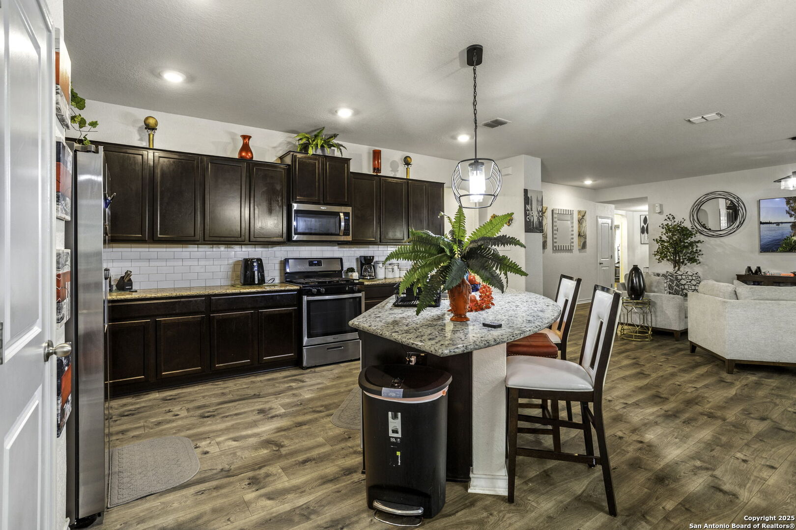 13313 wood sedge, , 78254 — photo 1