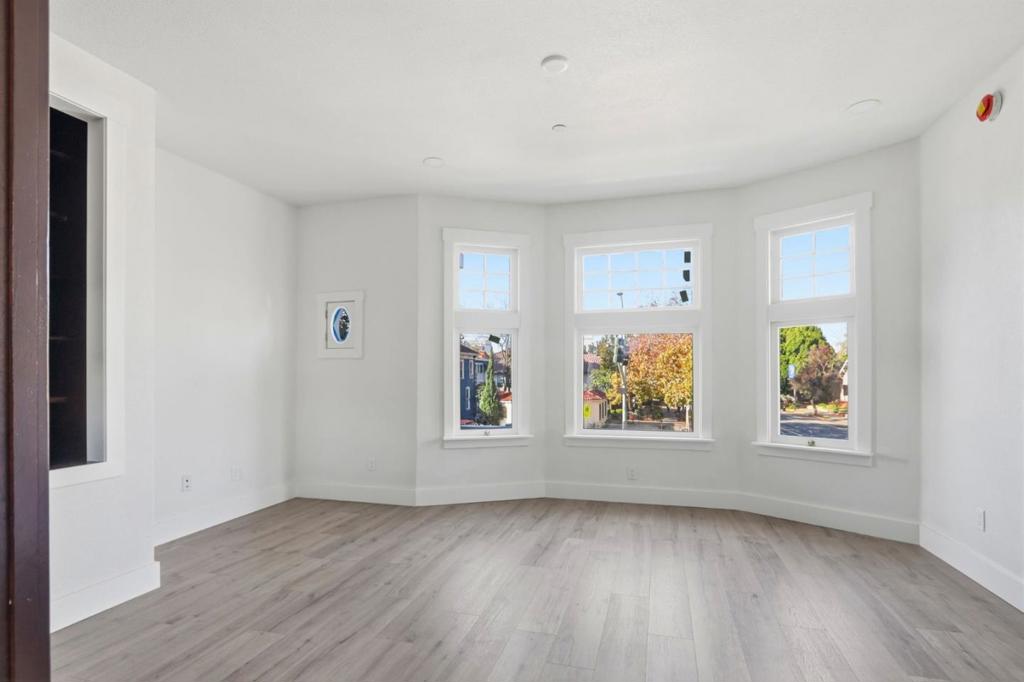 140 E Reed Street 4, San Jose, CA 95112 — photo 1
