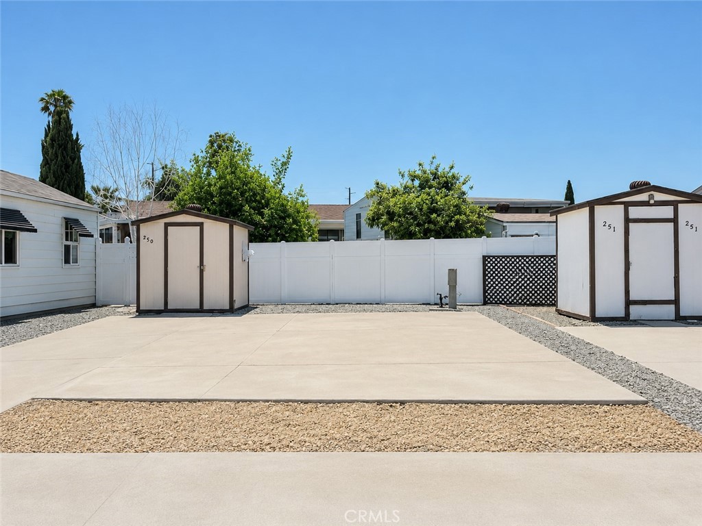 1295 S Cawston Avenue, Hemet, CA 92545 — photo 1