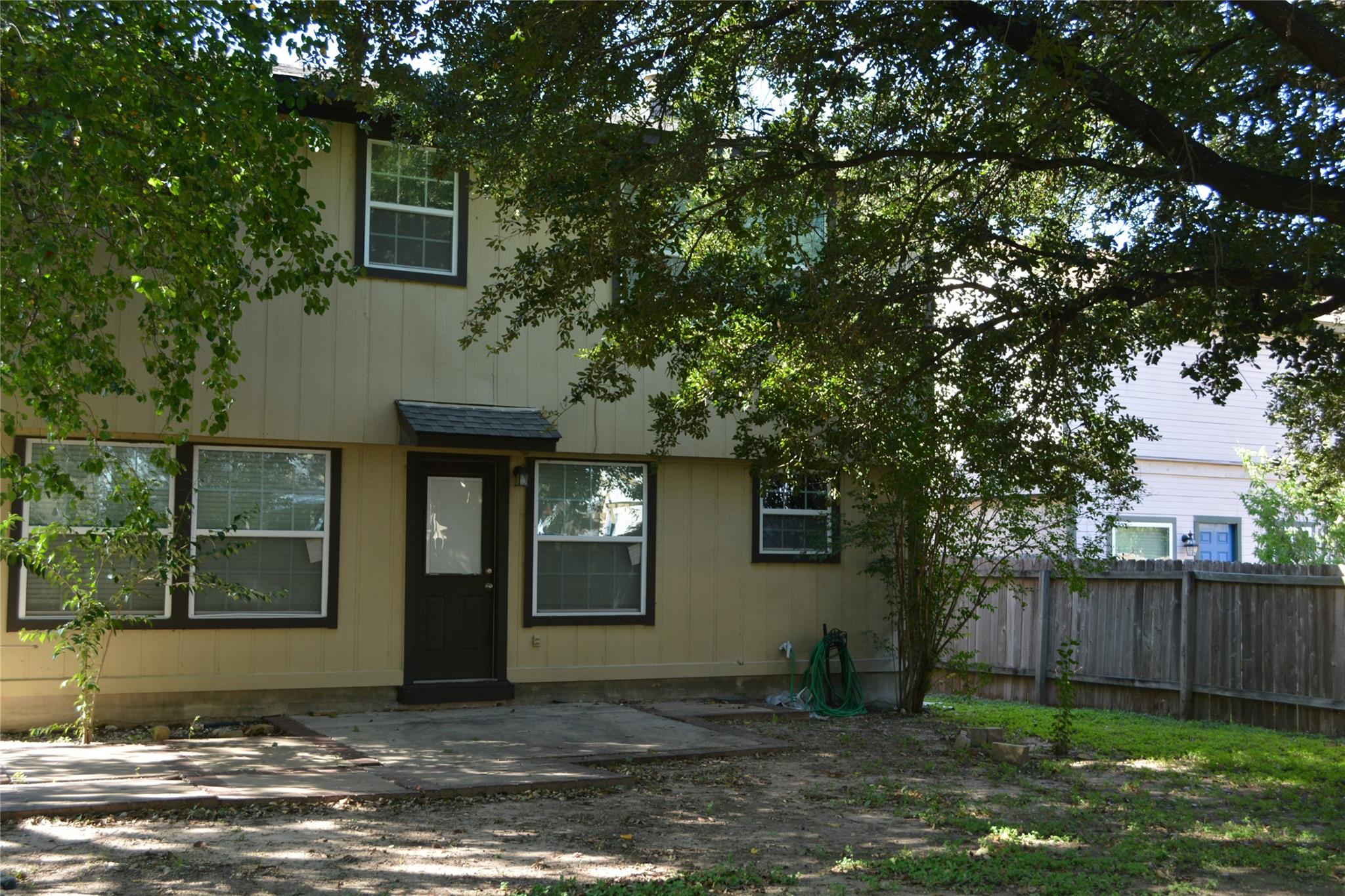 13703  Cambourne Dr, Pflugerville, TX 78660 — photo 1