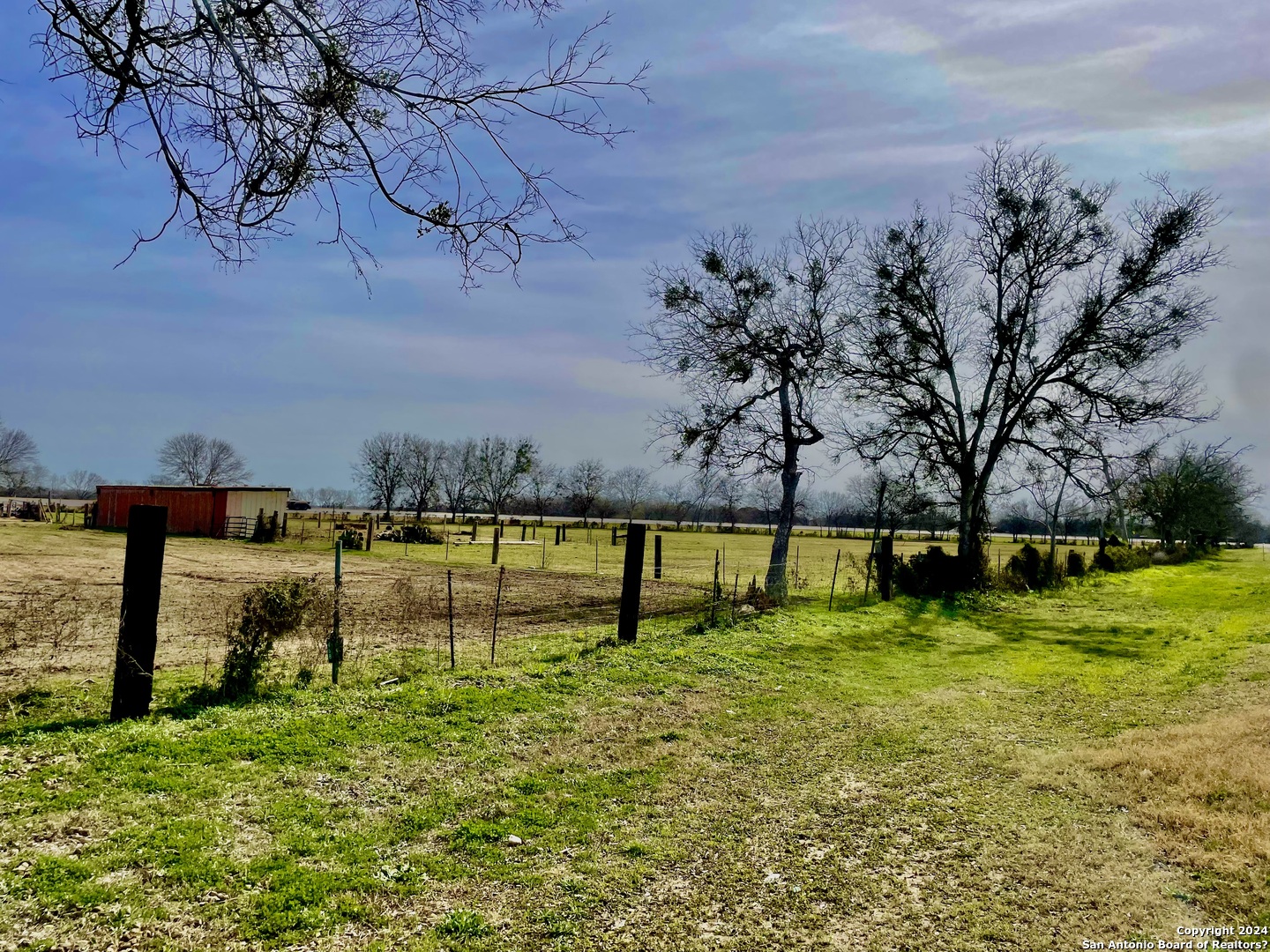 8650 S Loop 1604 E, Elmendorf, TX 78112 — photo 1