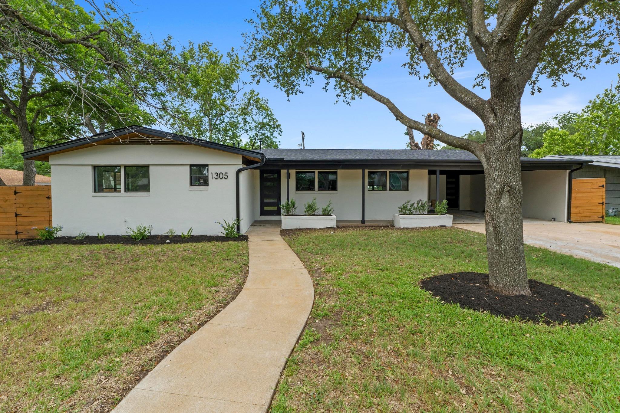 1305 Ridgehaven, Austin, TX 78723 — photo 1